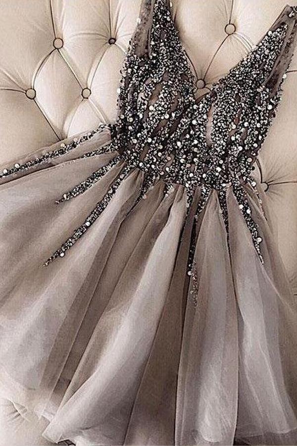 Stylish Sleeveless Sequins Beaded Short Homecoming Dress SilverTulle Cocktail Dress