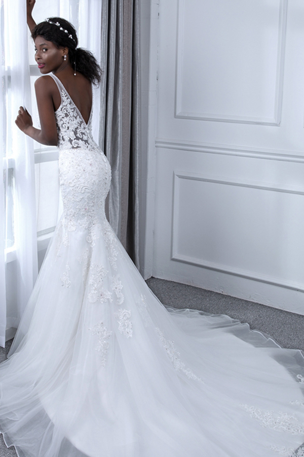 V-neck White Court Train Wedding Dresses