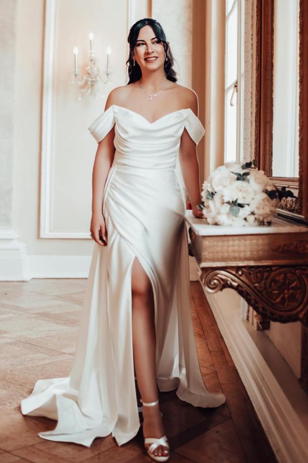White Off-the-shoulder high split court train wedding dress