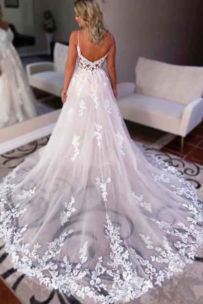 White Tulle Lace Wedding Dress Sleeveless V-Neck Long Dress for Bride