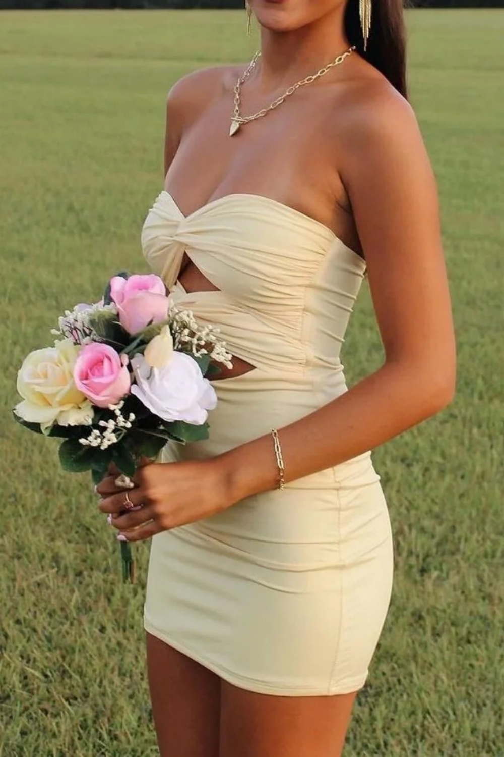 Daffodil Sweetheart Ruched Tight Short Homecoming Dress