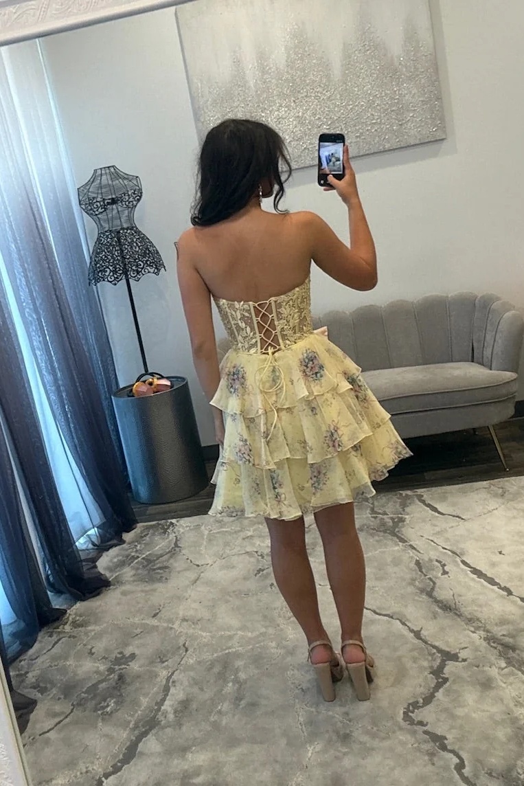 Pink Sweetheart Lace Corset Floral Ruffles A-Line Short Homecoming Dress