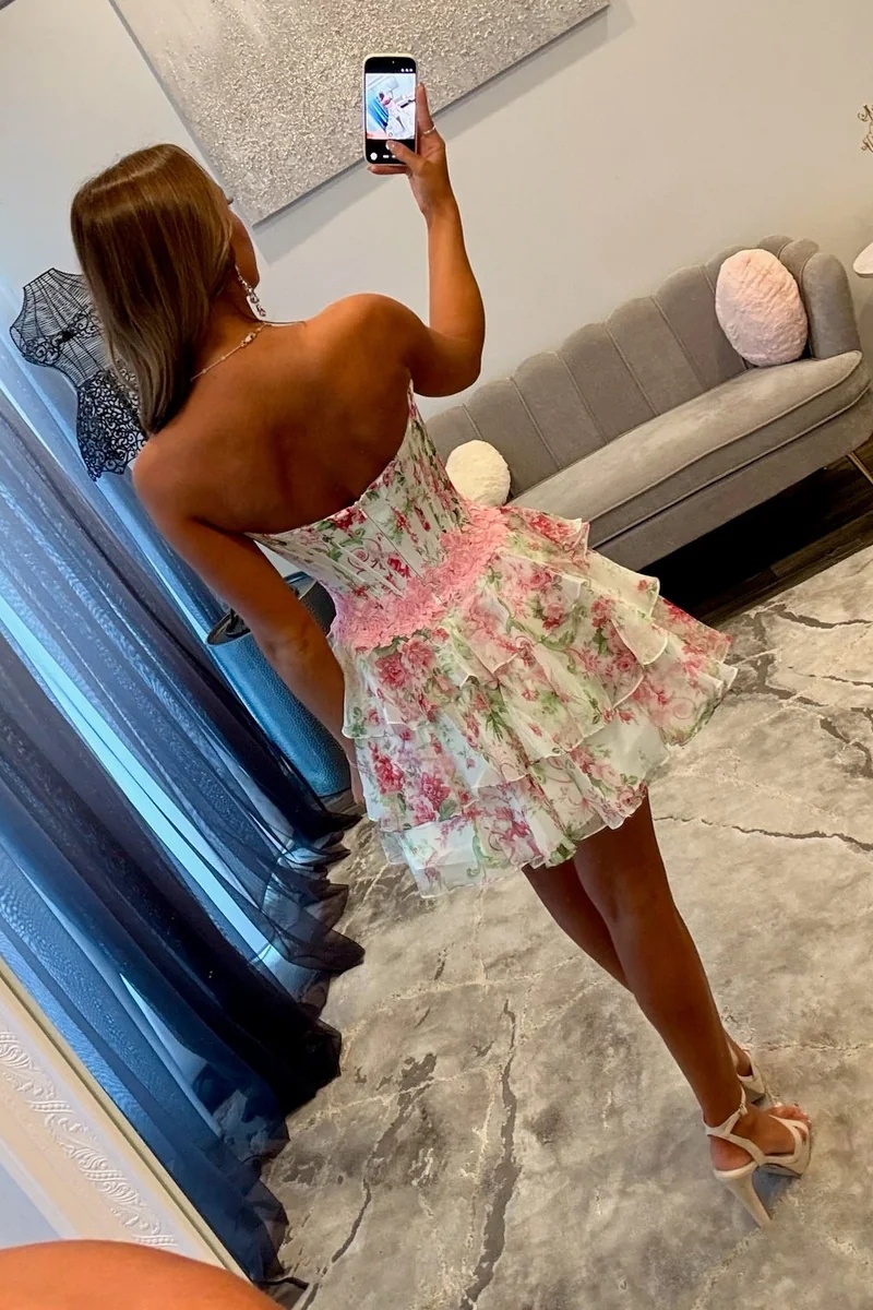 Pink Floral Sweetheart Corset Ruffles A-Line Short Homecoming Dress with Lace Appliques