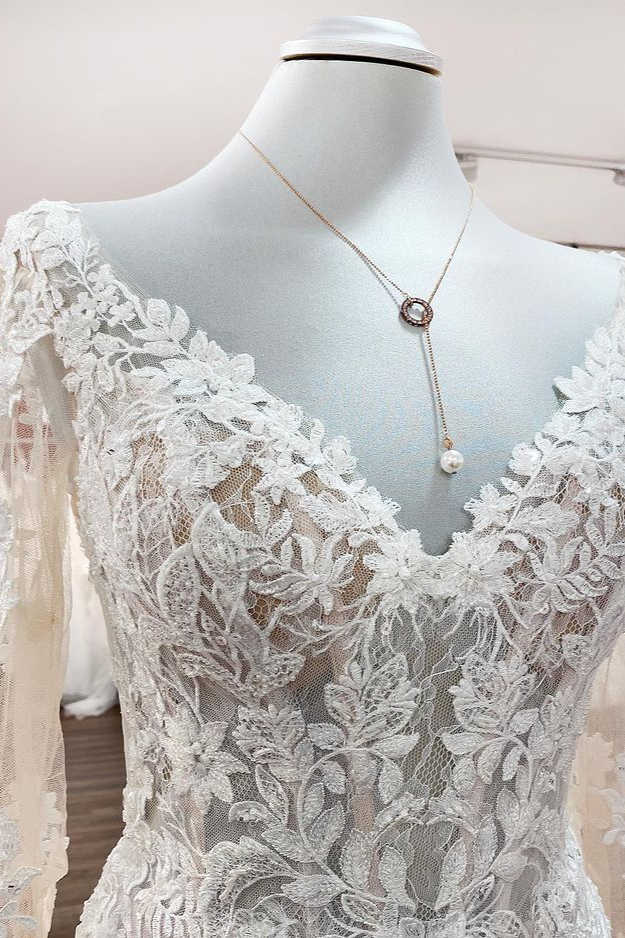 Long Sleeves V-neck Mermaid Lace White Boho Wedding Dresses