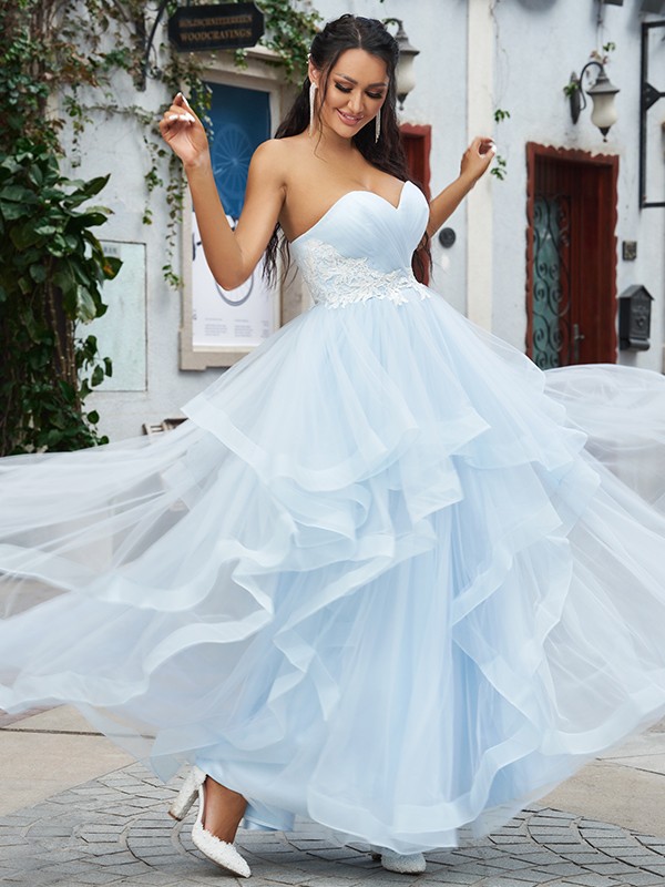 Elegant Sweetheart Tulle Ruffles Light Blue Prom Dresses