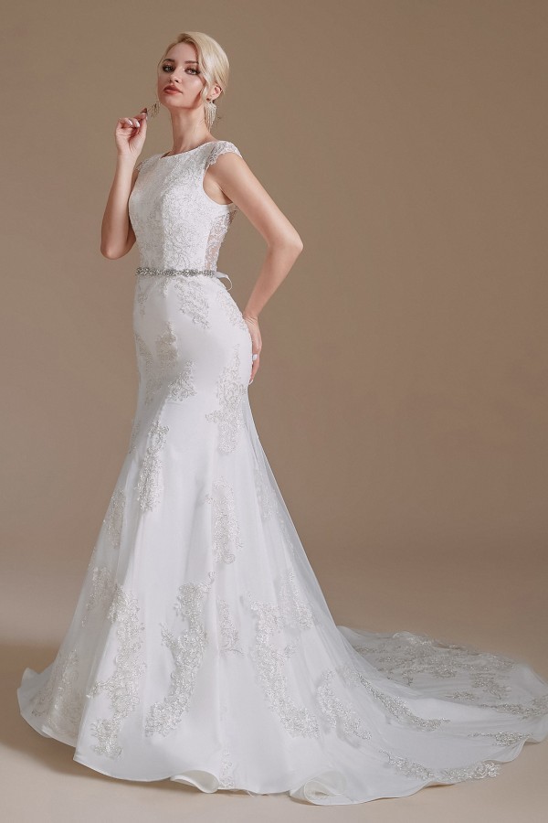 White Sleeveless Mermaid Wedding Dress Floral Lace Bridal Dress wit Belt