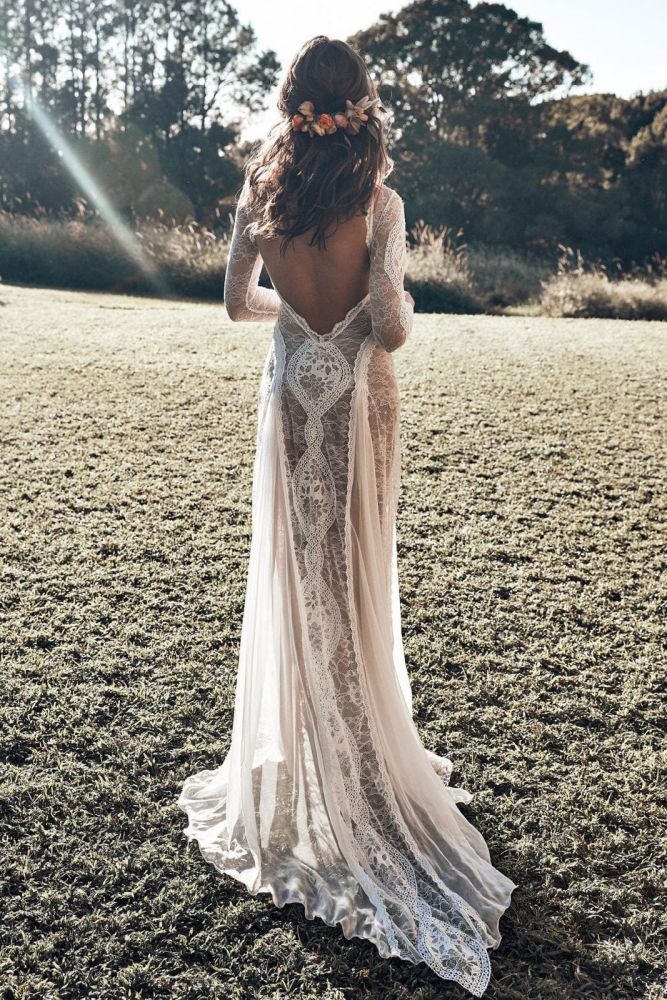 simple long sleeve backless wedding dress Romantic Boho Long Sleeve Beach Lace Backless Wedding Dress,MW294