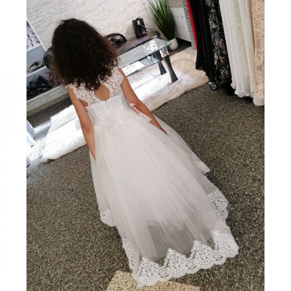 White Lace Keyhole Appliques Cute A-line Flower Girl Dress