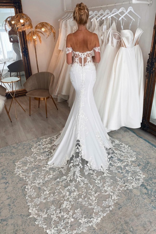Elegant Floor Length Sweetheart Sleeveless Off-The-Shoulder Mermaid Lace Wedding Dress with Chapel Train-Babyonlinewholesale