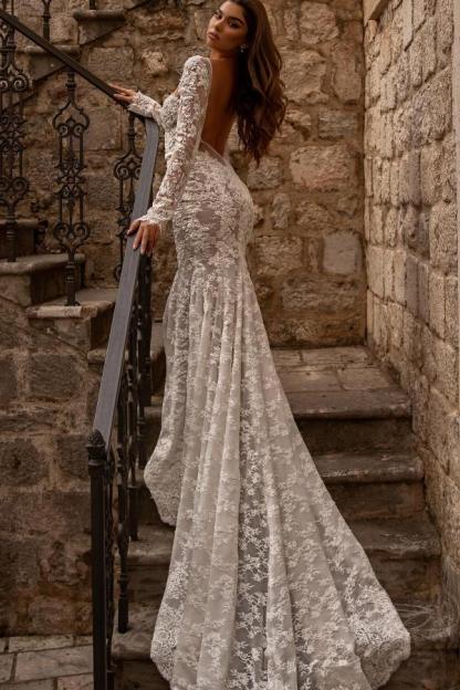Gorgeous Square Long Sleeves Floor Length Mermaid Wedding Dress