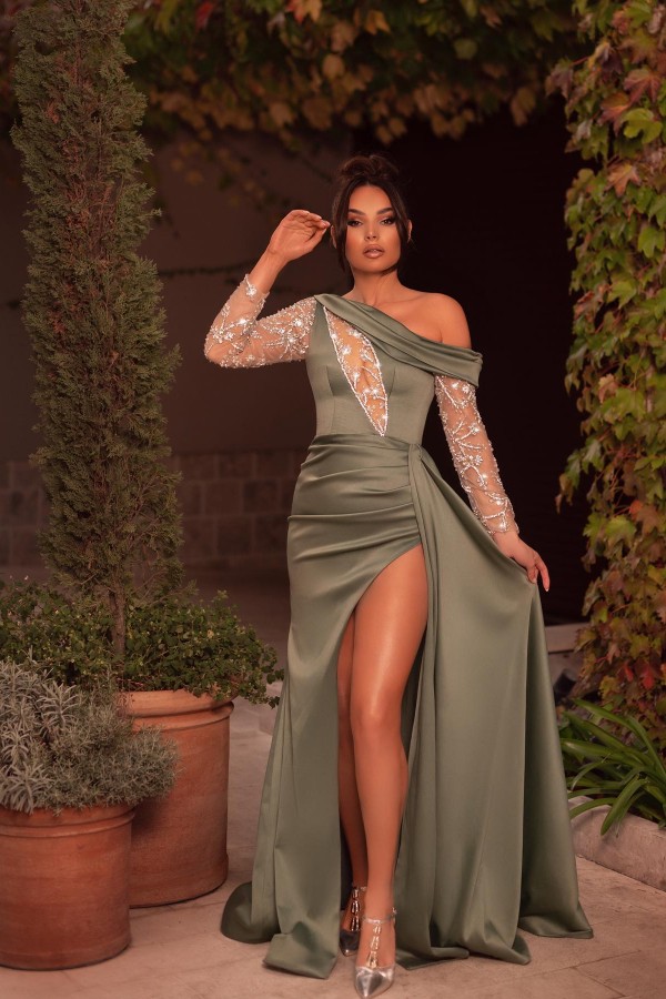 Chic One Shoulder Long Sleeves Front Slit Satin Prom Dress