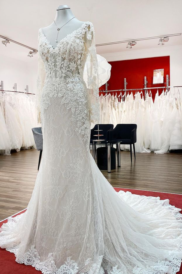 Long Sleeves V-neck Mermaid Lace White Boho Wedding Dresses