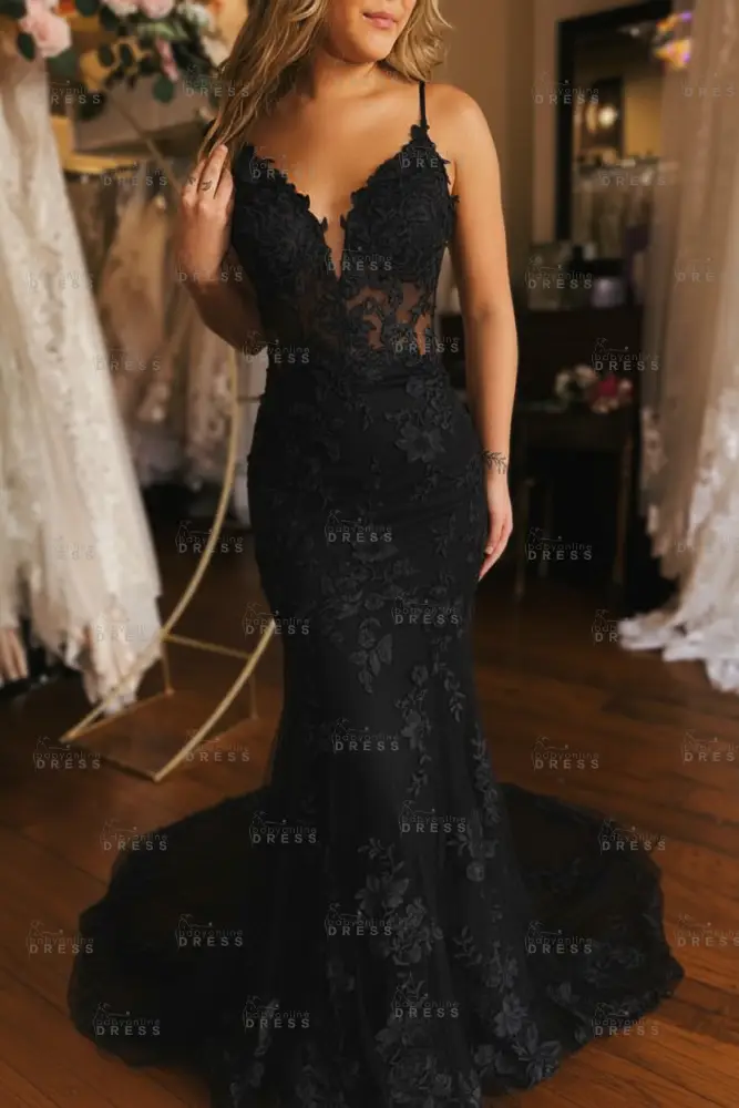 V-neck Lace Mermaid White Elegent Wedding Dresses