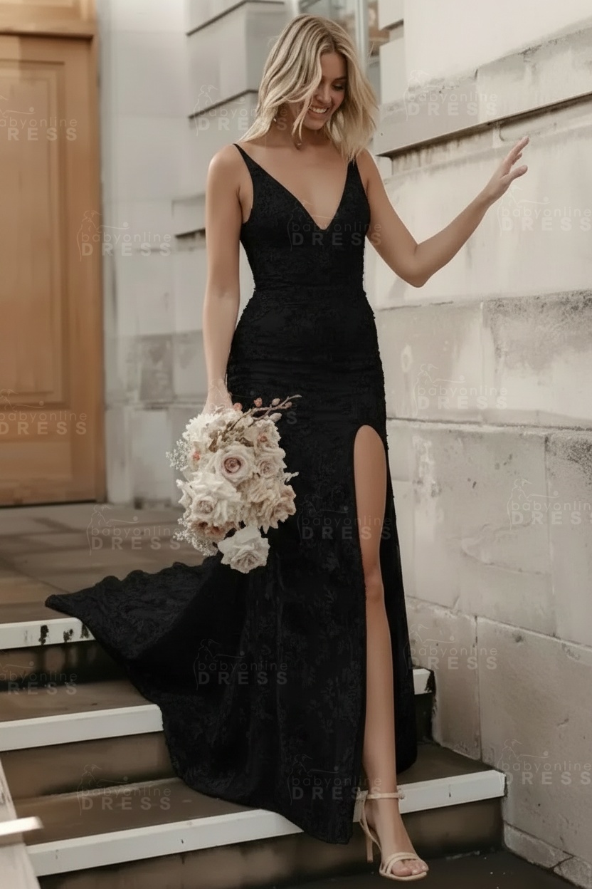 Chic Floral Lace Mermaid Wedding Dress Sleeveless V-Neck Side Slit Bridal Dress
