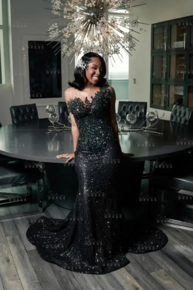 Strapless Dark Green Mermaid Prom Dress with Beadings