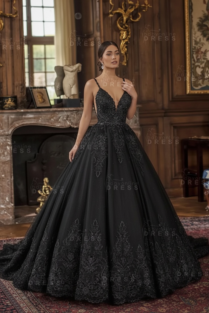 Sleeveless V-neck A-line Princess Lace Wedding Dresses