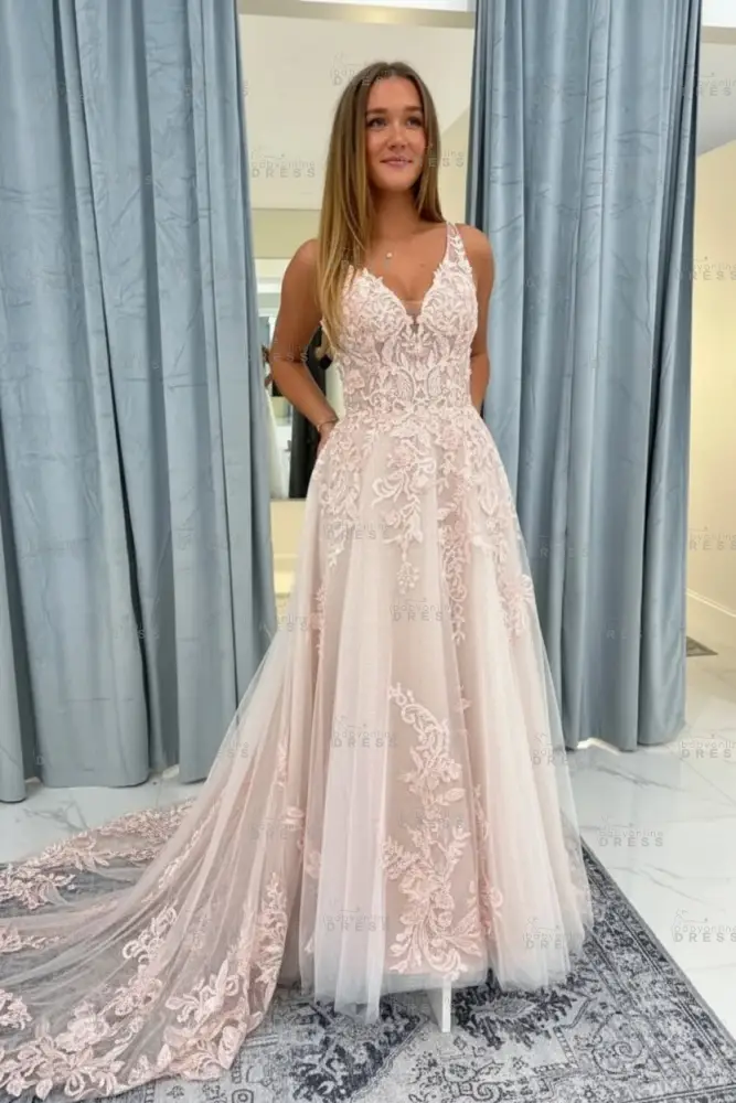 Elegant Sleeveless V-Neck Tulle Aline Wedding Dress with Lace Appliques