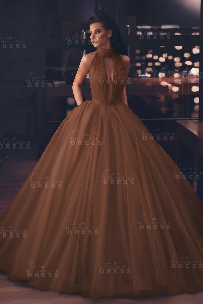 Sexy High-Neck Sleeveless Ball Gown Evening Dress with Pockets