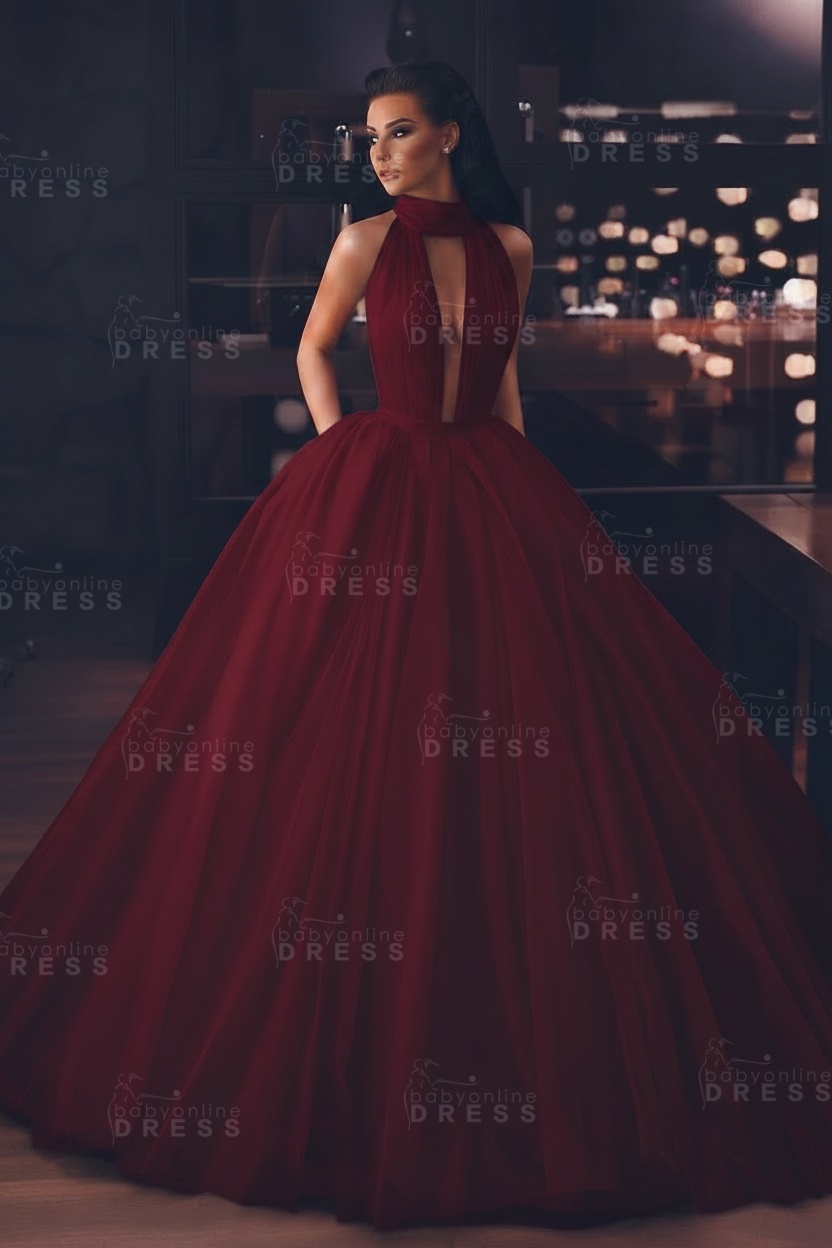 Sexy High-Neck Sleeveless Ball Gown Evening Dress with Pockets