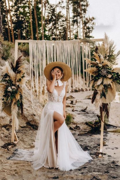 Boho tulle white beach sleeveless long flowy wedding dress