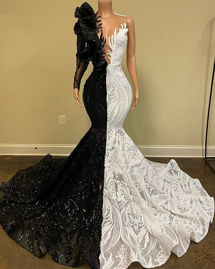 Unique Bicolor Tddecoration V-neck One Shoulder Long Sleeve Mermaid Prom Dresses