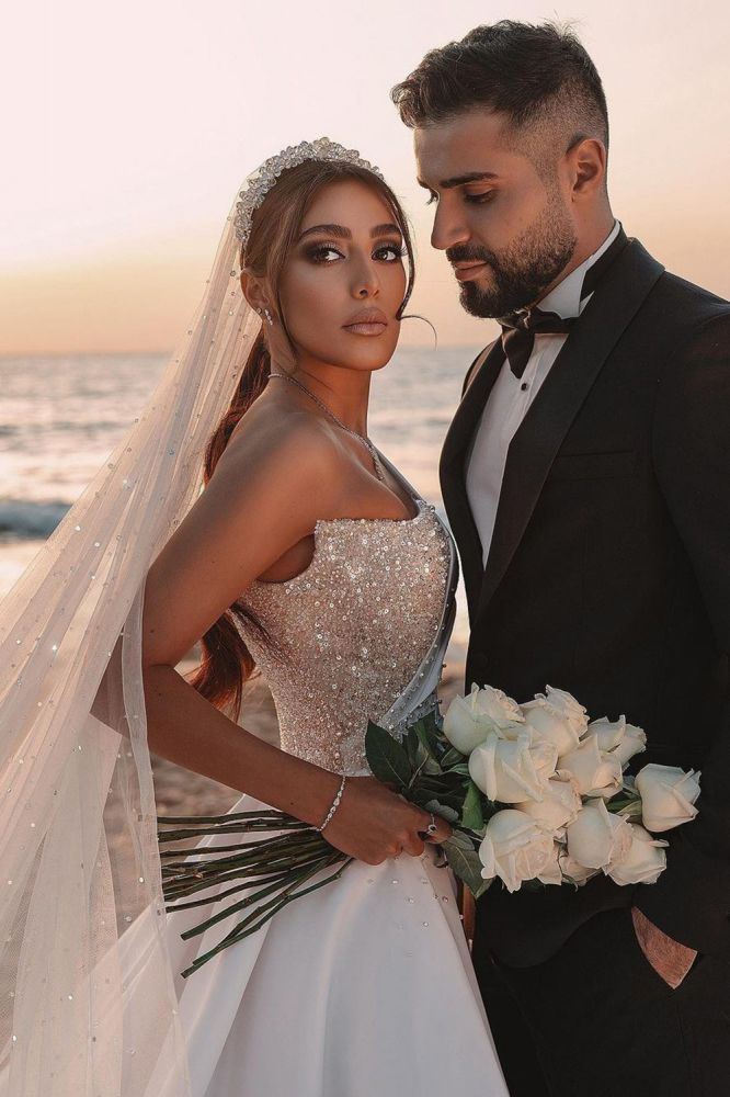 Sexy One Shoulder Ruffle Satin Sparkly Seqiuns Mermaid Bridal Dress with Sweep Court Train