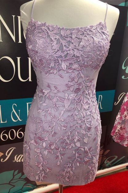 Affordable Spaghetti Straps Lace Short Homecoming Dress | Chic Sleeveless Bodycon Mini Cocktail Dress-Babyonlinewholesale