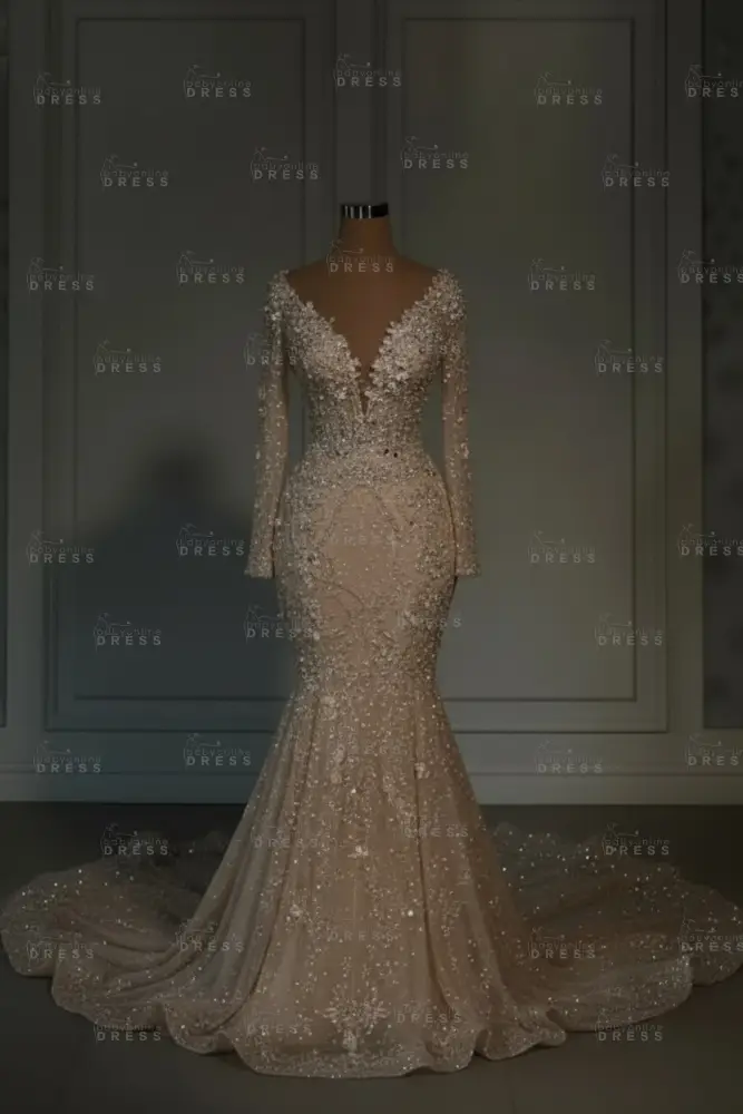 Luxury Sweetheart Sequins Mermaid Wedding Dress with Long Sleeves
