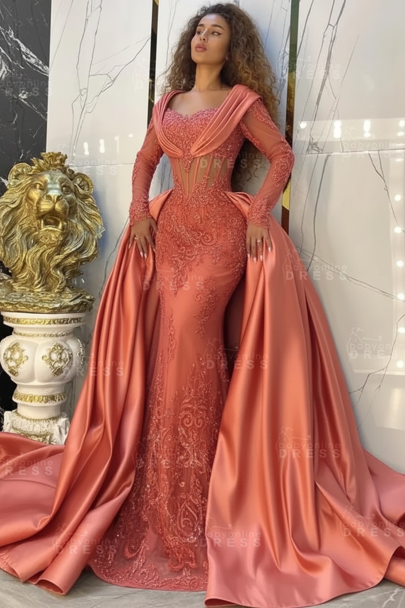 Gorgeous Sweetheart Appliques Lace A-Line Prom Dresses Long Sleeve Chapel Train