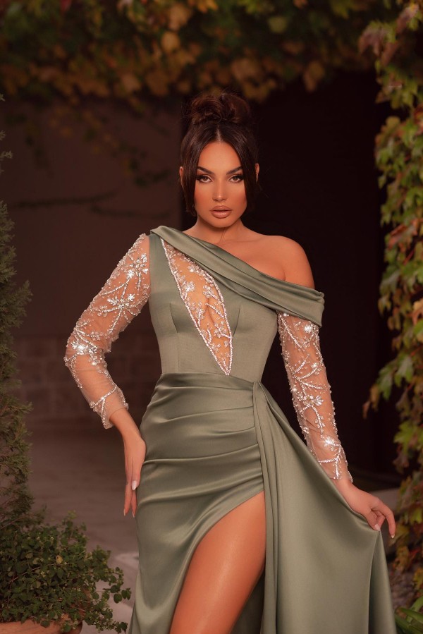 Chic One Shoulder Long Sleeves Front Slit Satin Prom Dress