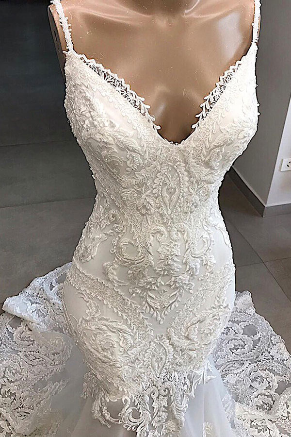 Elegant Spaghetti Strap V-neck White Sleeveless Mermaid Open Back Wedding Dress with Chapel Train