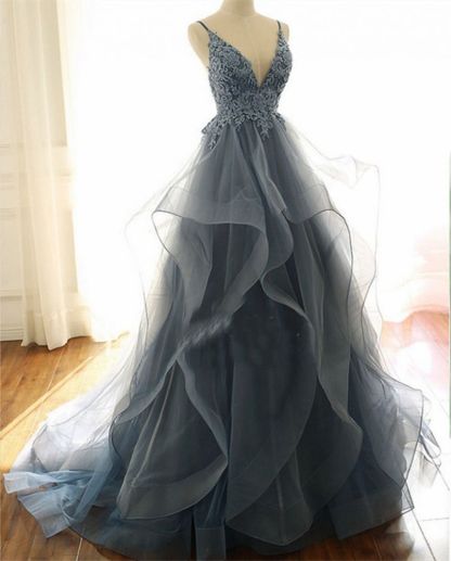 Gray Evening Dresses Tulle V Neck Ruffles Long Spaghetti Lace Beading Prom Dress