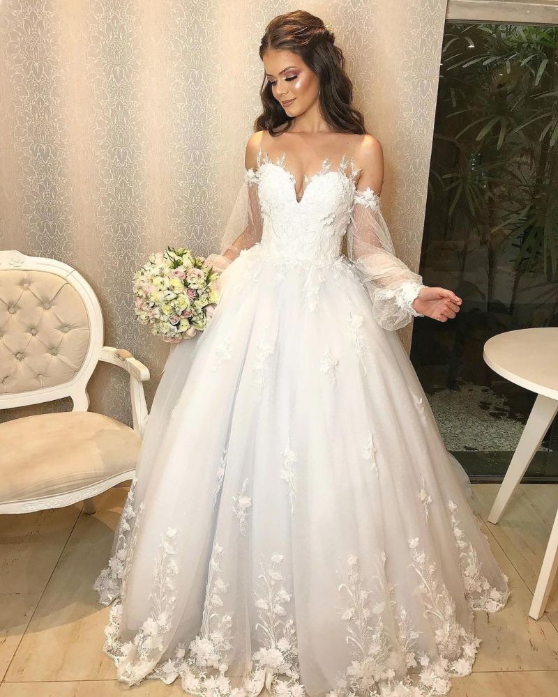 Elegant Off Shoulder Bubble Sleeves Aline Tulle Lace Wedding Dress for Women