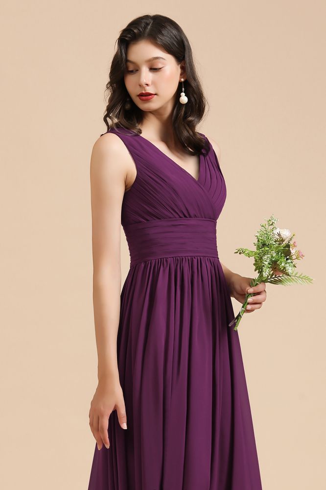 Elegant V-Neck Ruched Chiffon Bridesmaid Dress Sleeveless Long Evening Dress