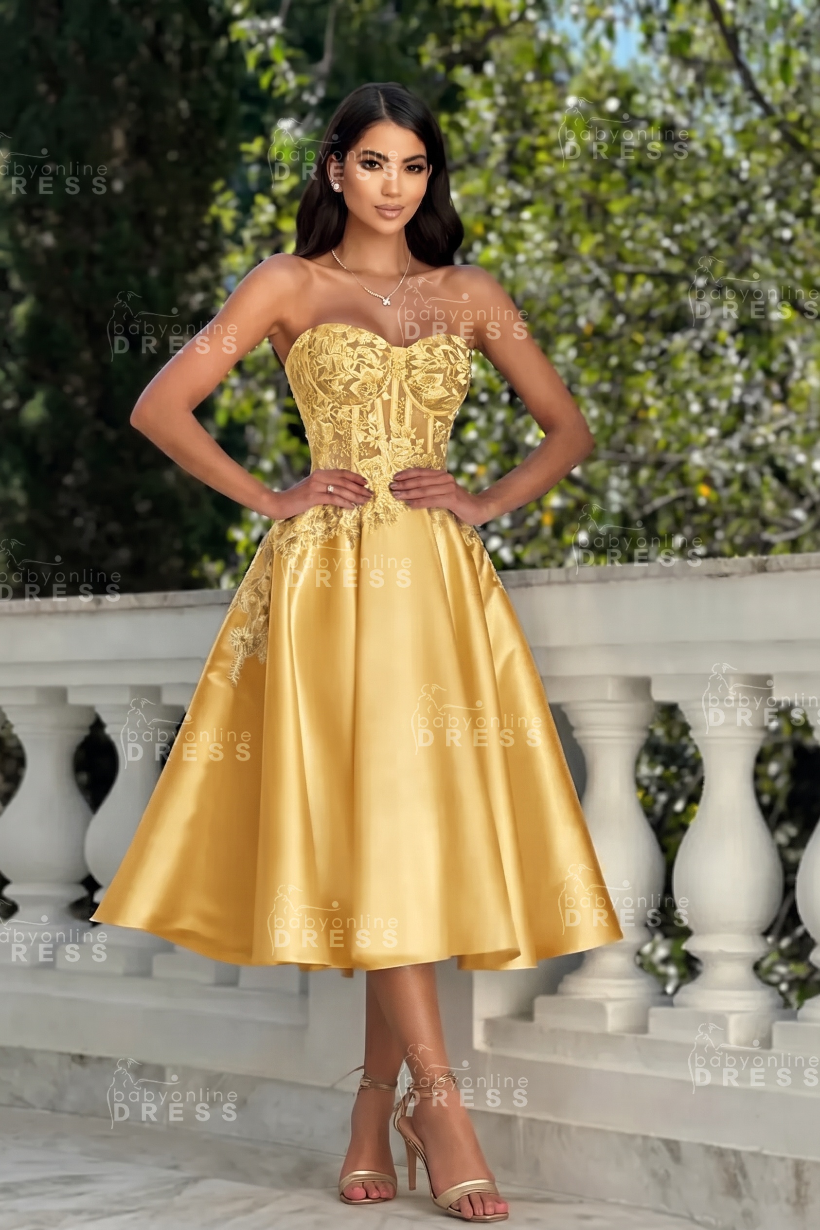 Stunning Strapless Sweetheart Tea-Length A-Line Satin Prom Dresses White