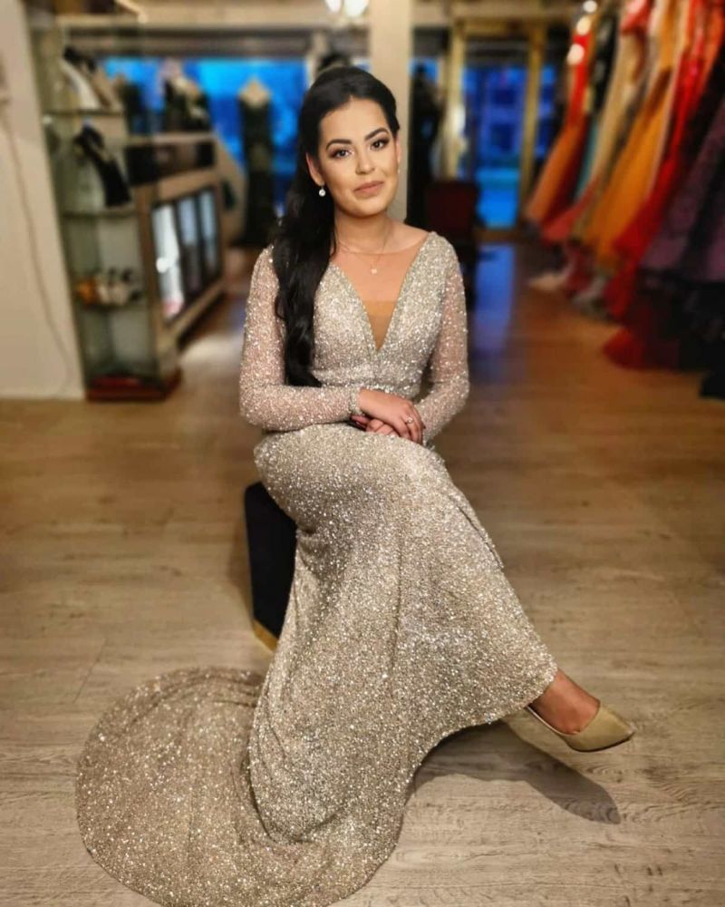 Illusion neck Sparkle V-neck Sequined Floor-length Evening Dress