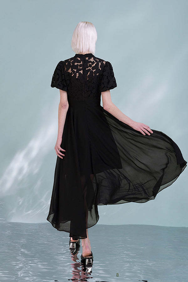 Black A-Line Dresses Short Sleeves with Applique