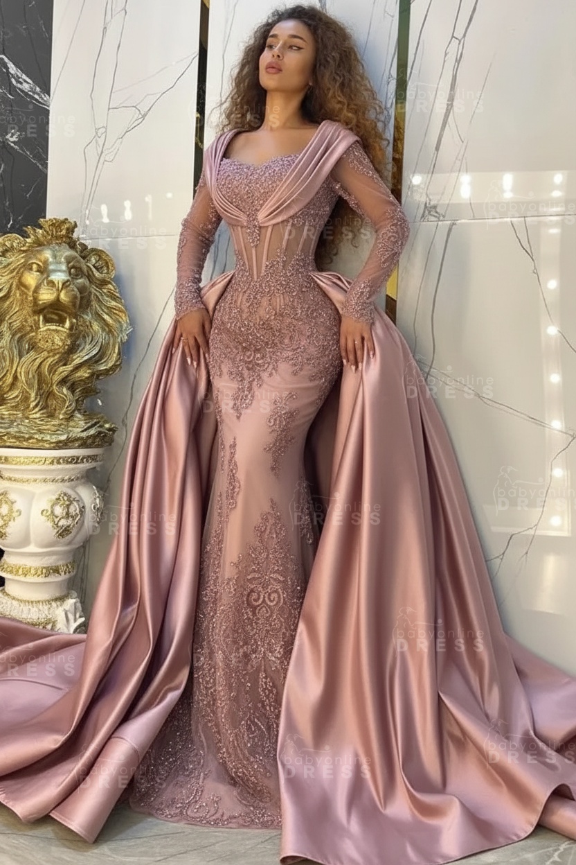 Gorgeous Sweetheart Appliques Lace A-Line Prom Dresses Long Sleeve Chapel Train