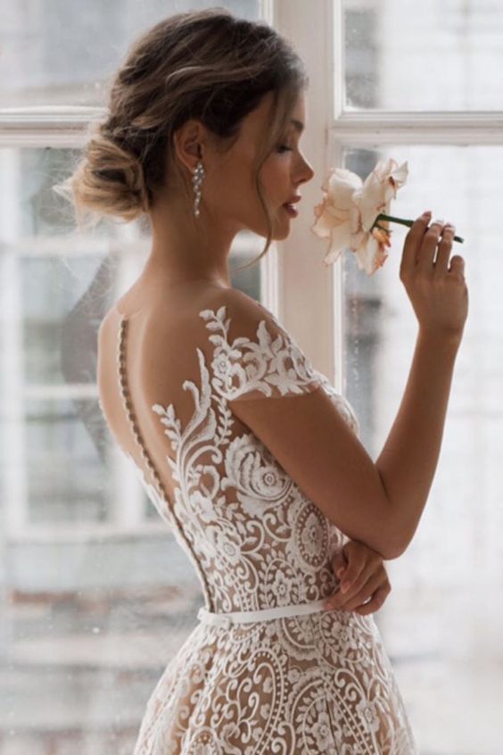 Chic Off Shoulder Floral Slim A-line Wedding Dress