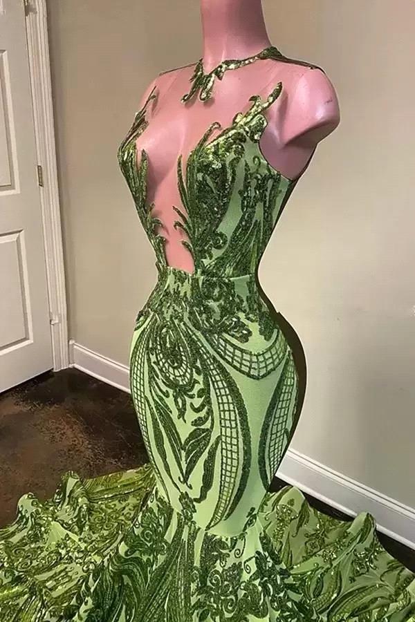 Green v-neck mermaid sequin prom dress with court train