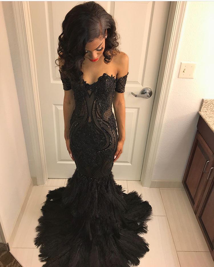 Beads Unique Lace Appliques Feather Prom Dresses | Off-The-Shoulder Fit and Flare Evening Gowns
