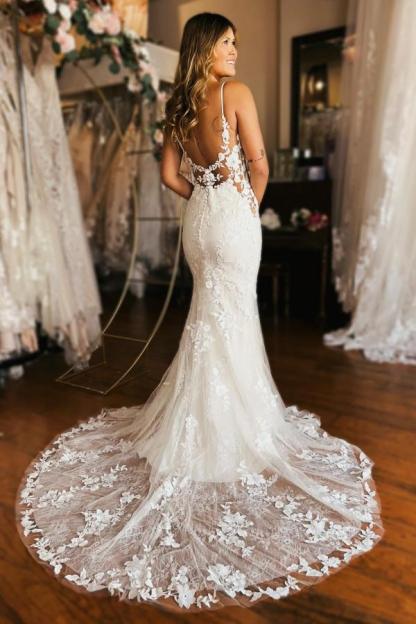 V-neck Lace Mermaid White Elegent Wedding Dresses