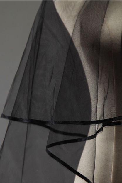 Sexy Black Tulle Ribbon Edge 1.5*1.5M Wedding Gloves