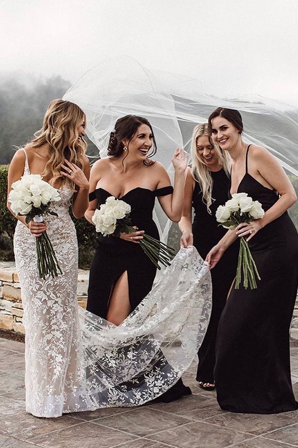 Elegant V-Neck Spaghetti Straps Mermaid Wedding Gown Floral Lace Dress for Bride