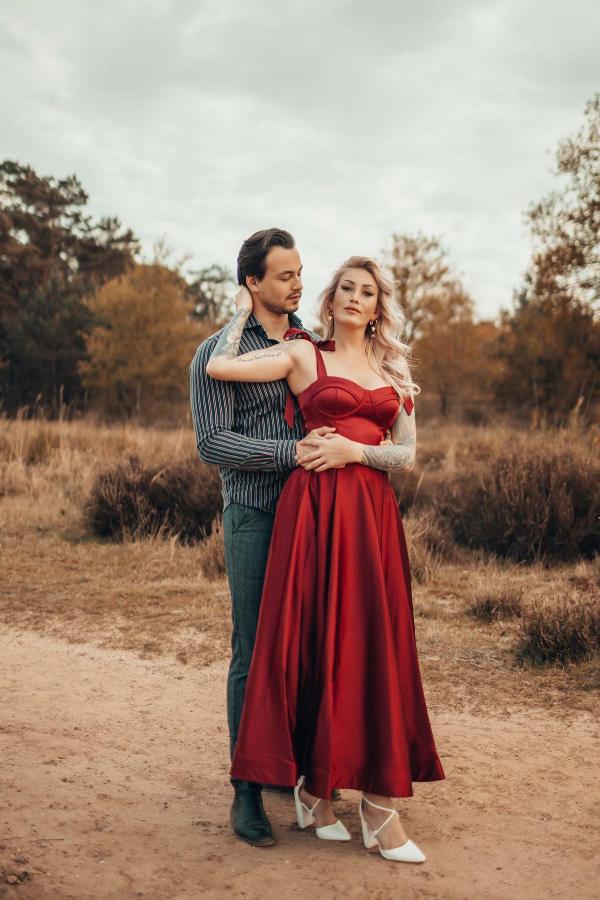 Chic Burgundy Sweetheart Long Evening Dress Sleeveless Satin Prom Dress