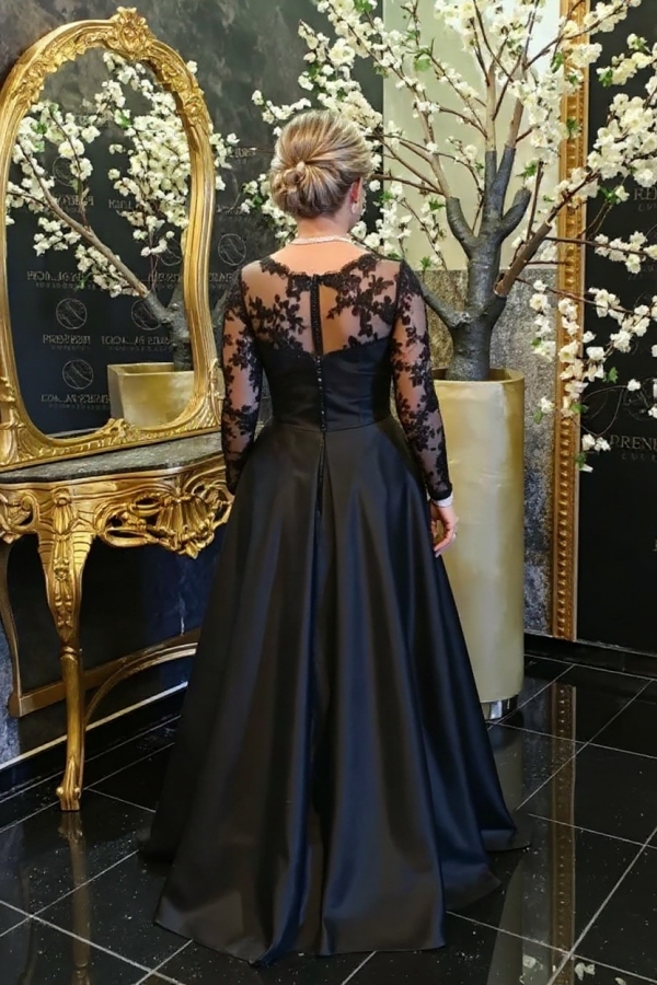 Elegant Long sleeves Black V-neck Satin Lace Evening Dresses