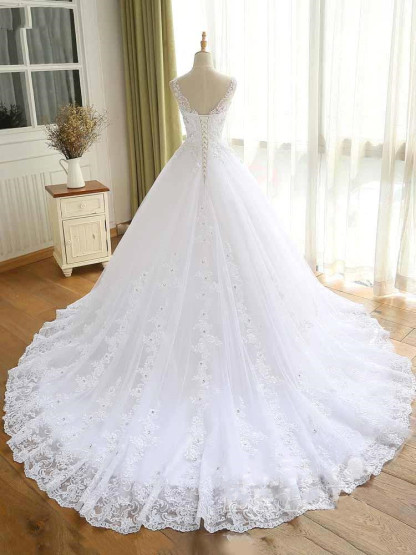 Luxury Lace Beaded Wedding Dresses 2021 V Neck Straps Long Ball Gown Wedding Party Bridal Dress