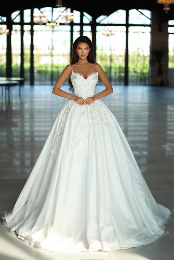 Glamorous Floor-Length V-Neck Strapless A-Line Satin Wedding Dresses with Appliques.