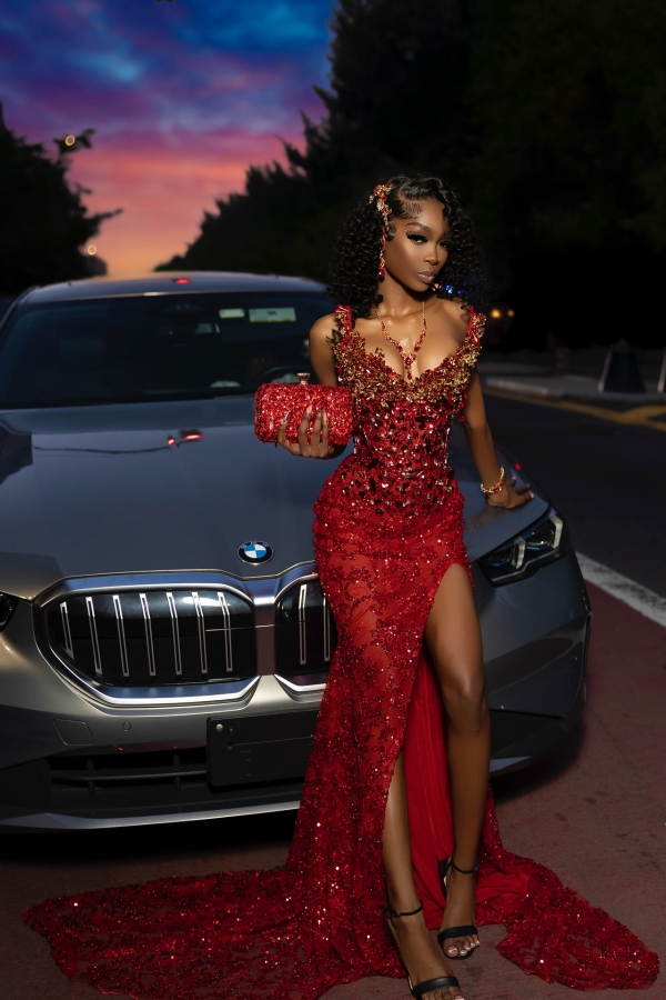 Glitter Red Sleeveless Sequins Mermaid Prom Dress with Veils