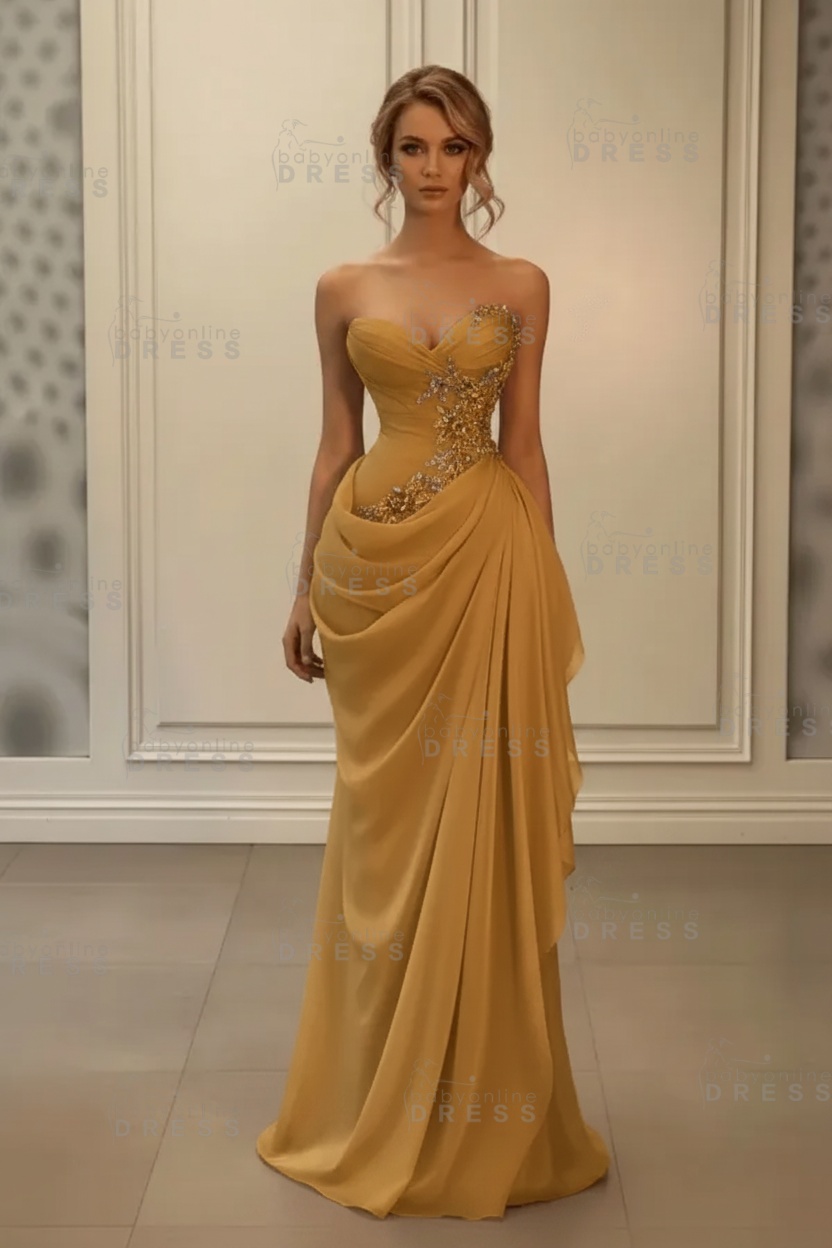 Stunning Sweetheart Strapless Ruffles Bodycon Prom Dress with Appliques